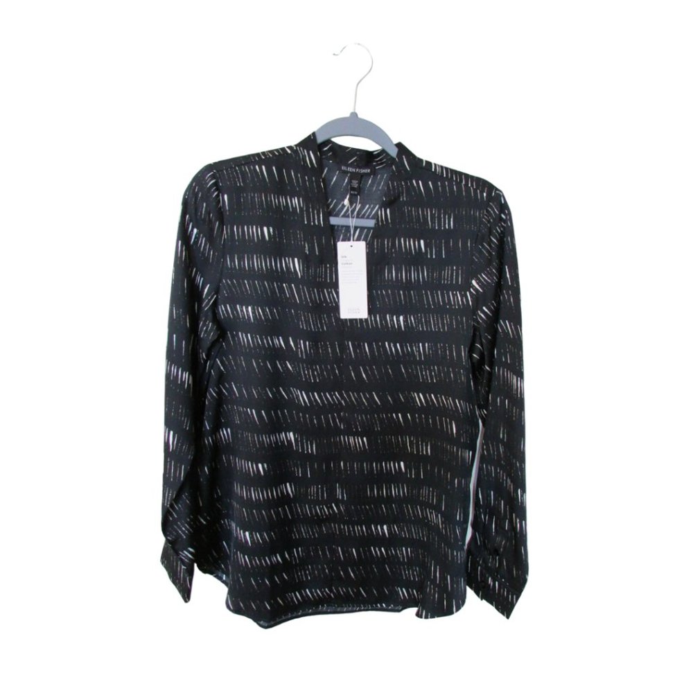 NWT Eileen Fisher Black and White Pullover Blouse